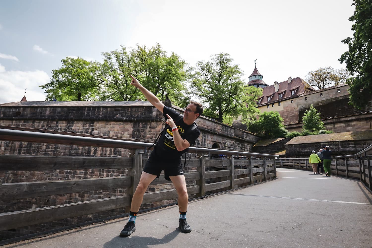 Wenn ein Mammutmarsch ein Fußballspiel wäre