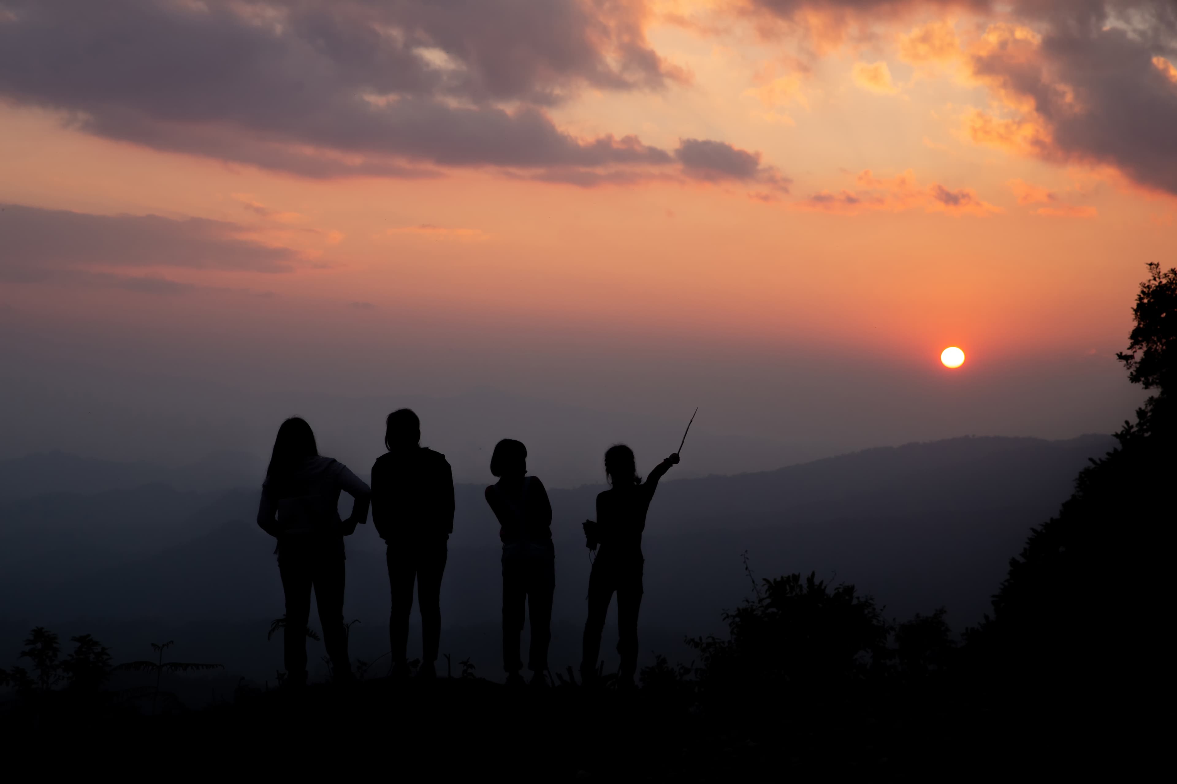 Wandern im Dunkeln: Dein Abenteuer unter den Sternen