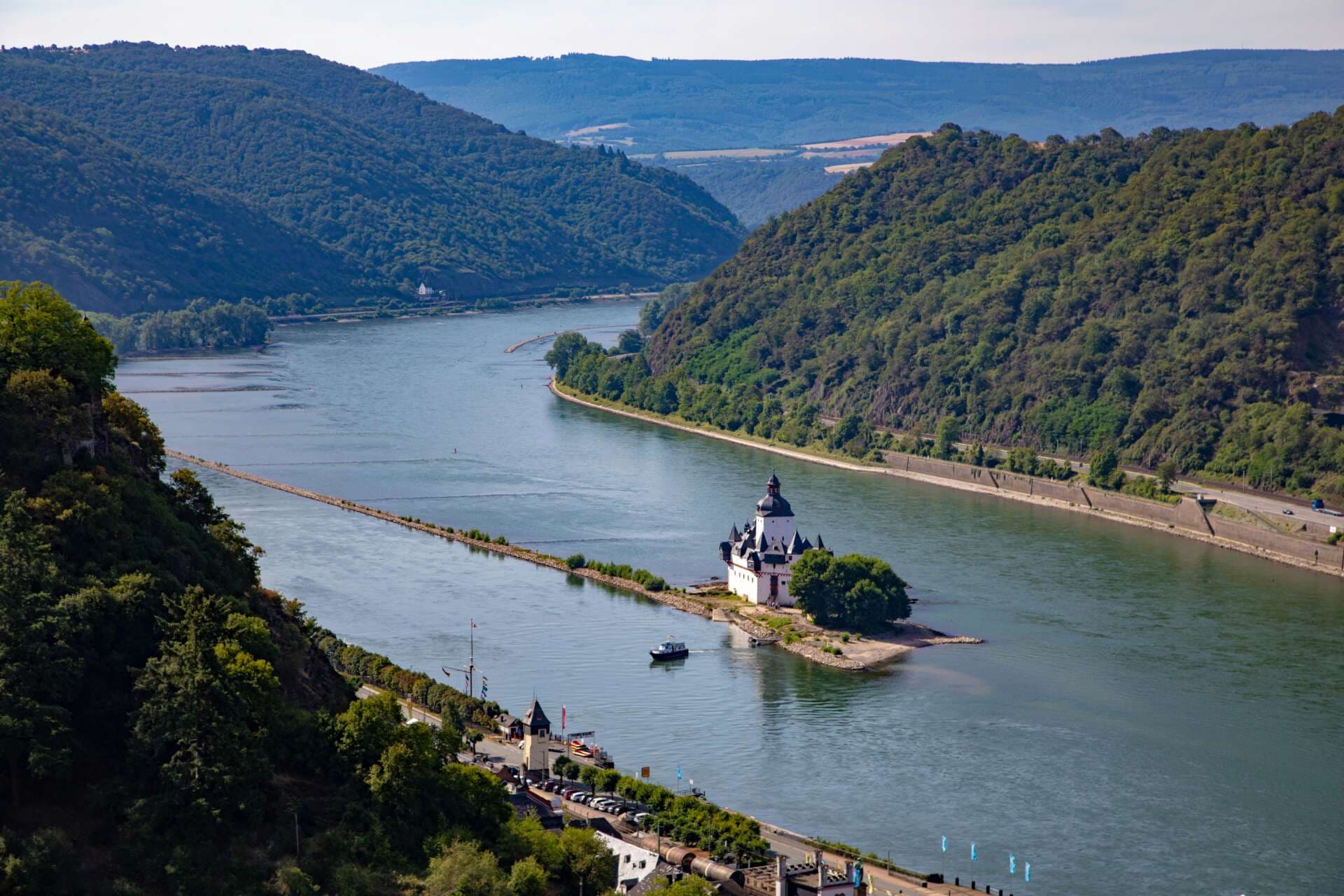 Rheinsteig wandern: 320 km, 21 Etappen, immer am rechten Rheinufer