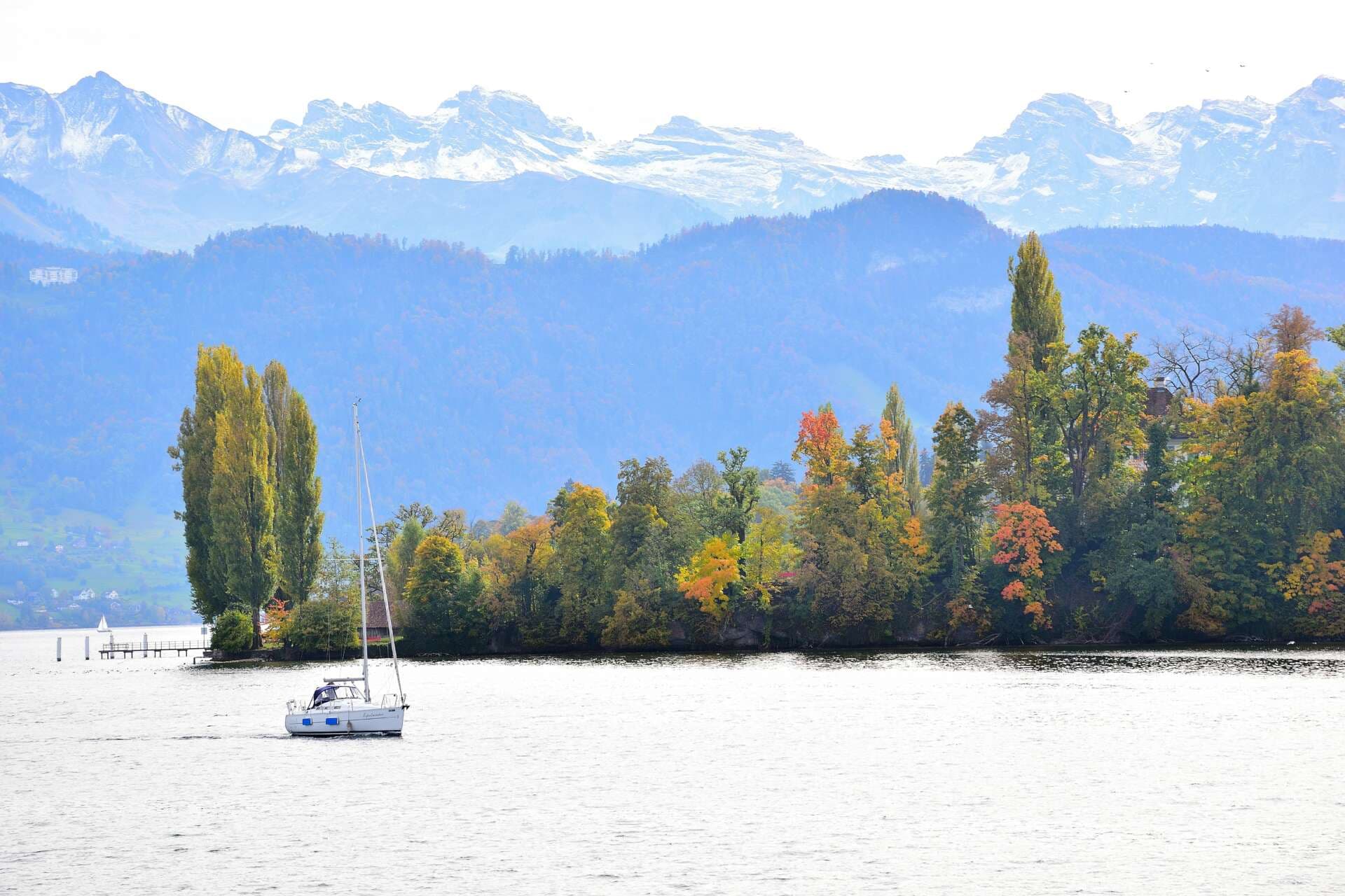 Wandern am Vierwaldstättersee: Der Schweizer Bilderbuch-See