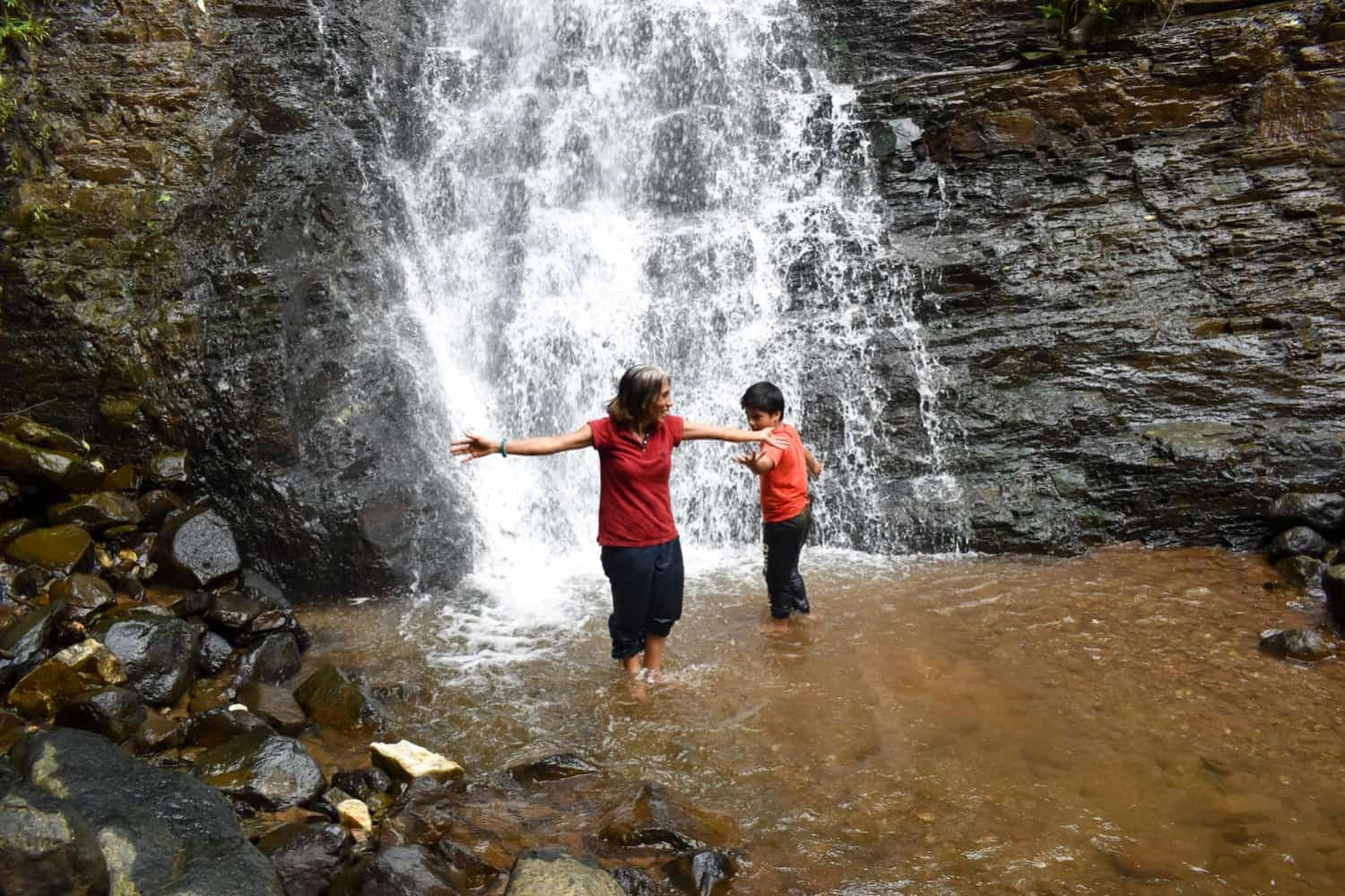 Familienfreundliche Wasserfall-Wanderungen: Die schönsten Touren in Deutschland